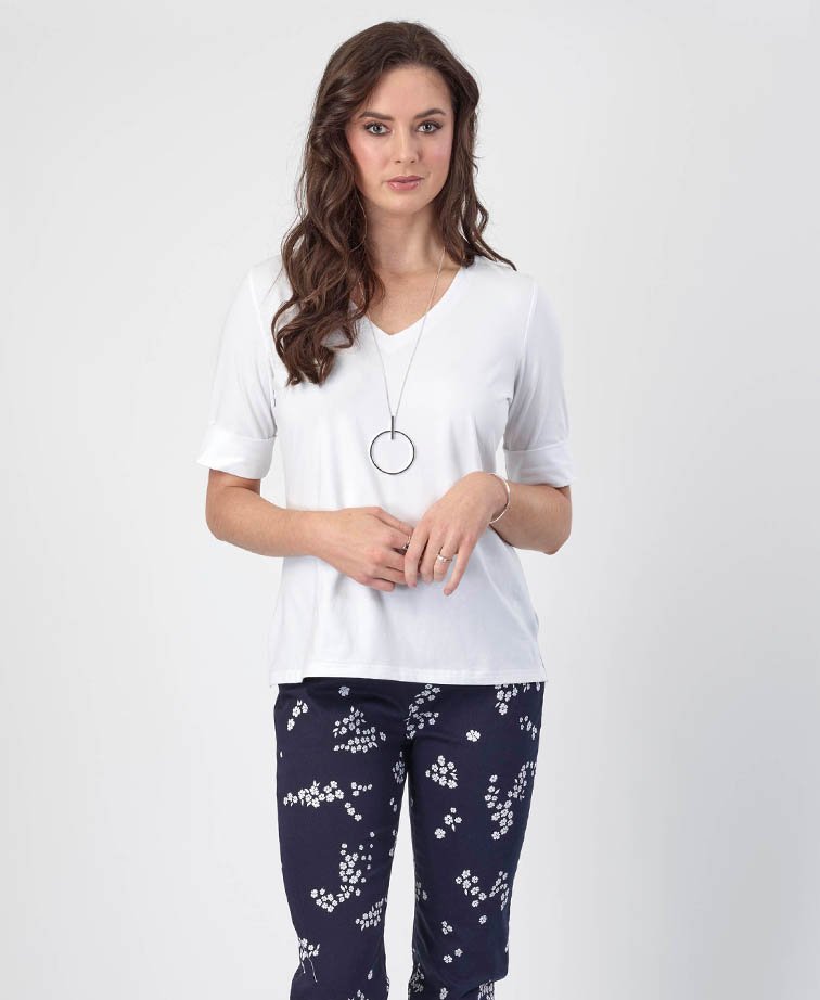 Vassalli Tee V Neck - White