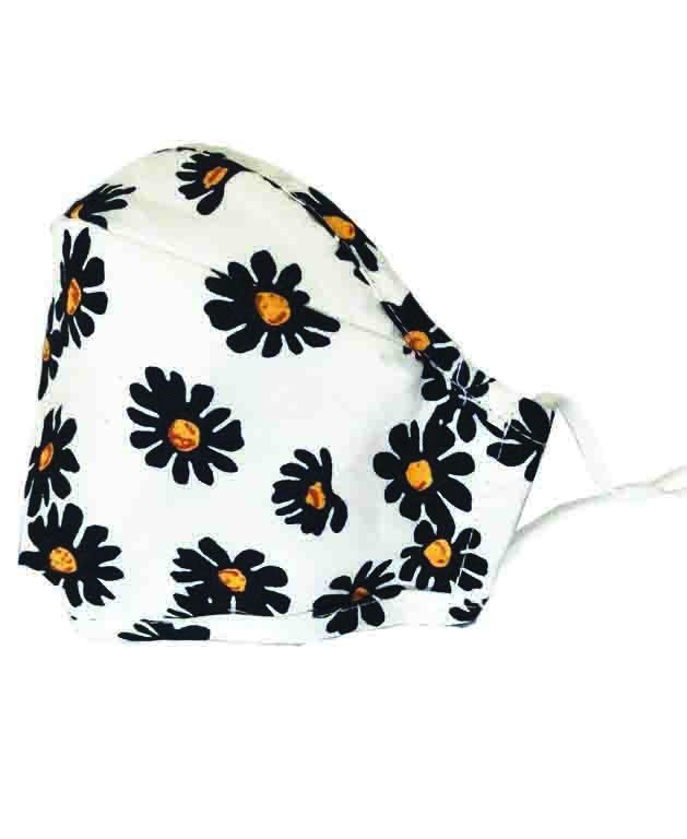 Fashion Mask + 2 Filters - White Daisy