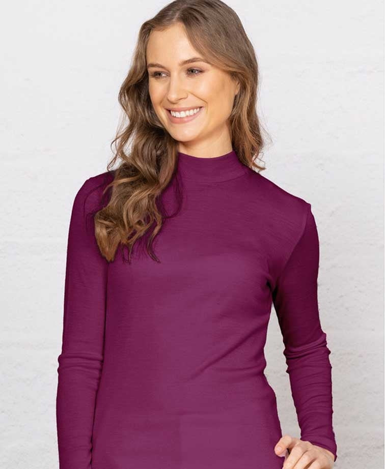 Bay Road Merino Womens Turtle Neck - Cerise