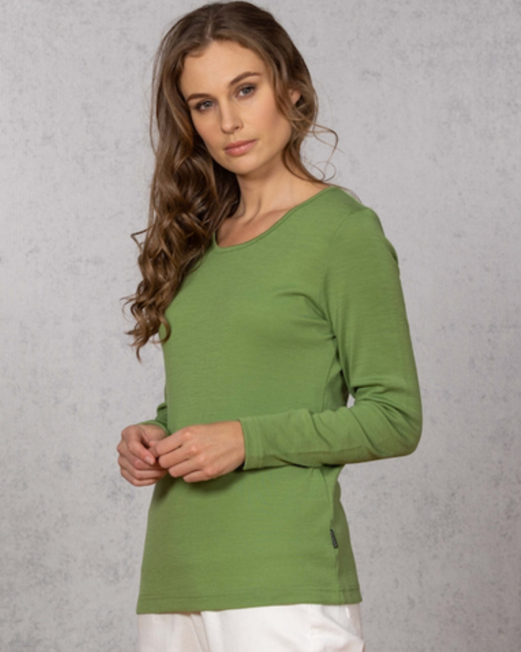 Bay Road Merino Womens Crew - Kelly