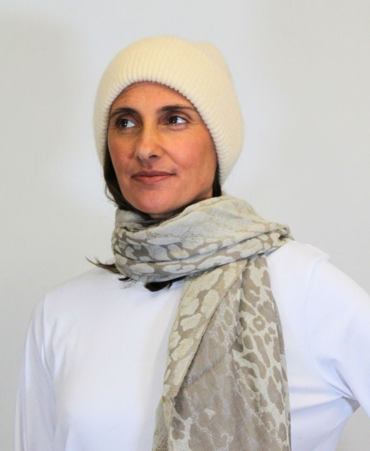 Cinnamon Creations Angora Blend Beanie - Peach