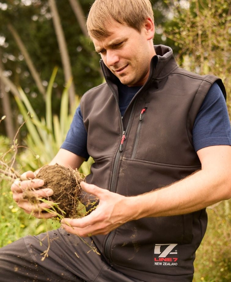 Line 7 Mens Wind Pro Vest - Black