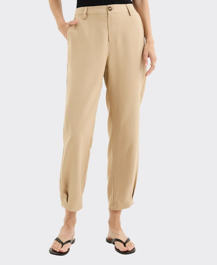 Yarra Trail Pant Desert Tuck Hem - Cedar