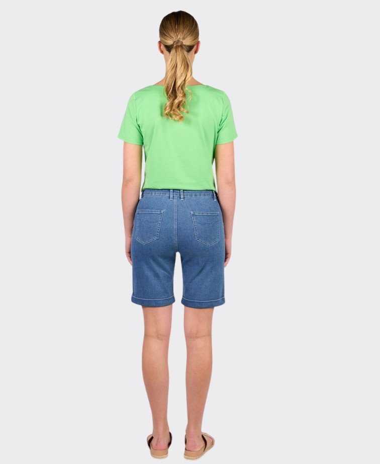 Vassalli Short Slim Leg Above Knee Denim - Blue Hue