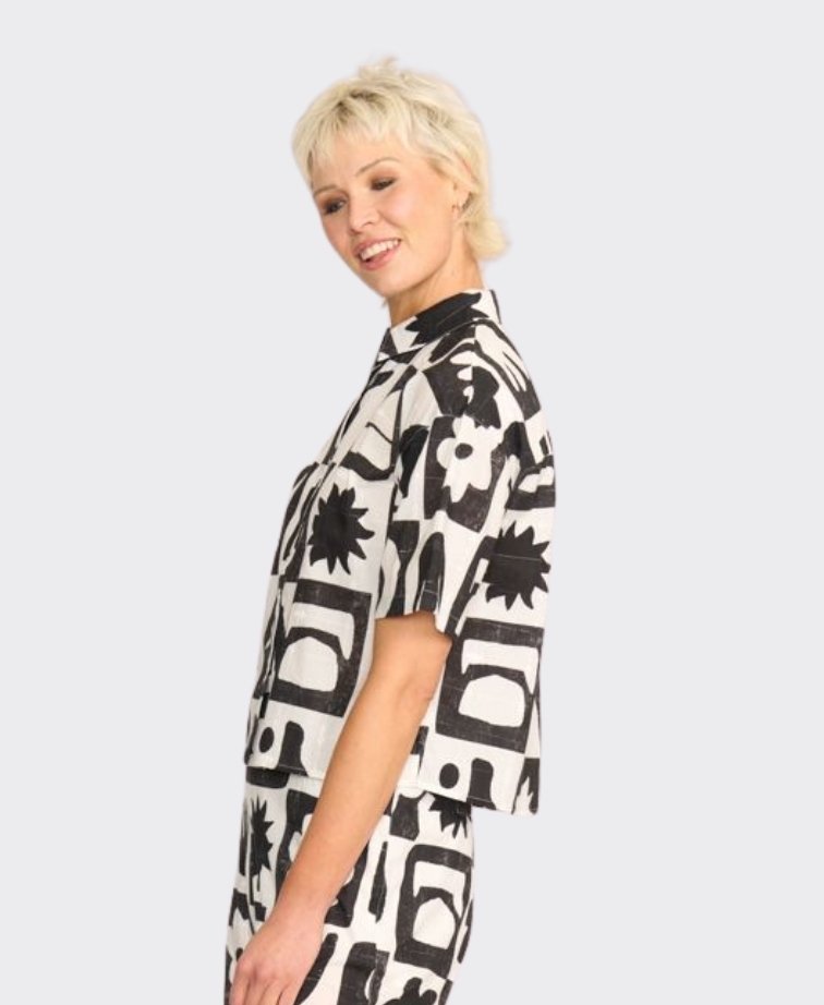 Oh Three Shirt S/S Boxy Print - Mono