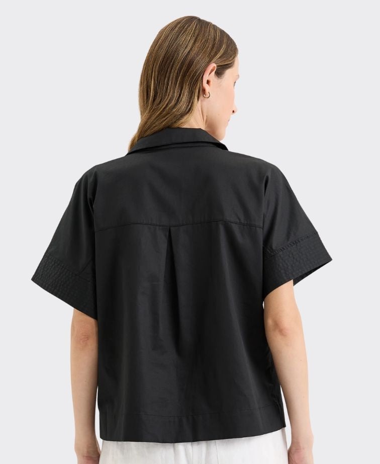 Yarra Trail Shacket Burleigh Crop - Black