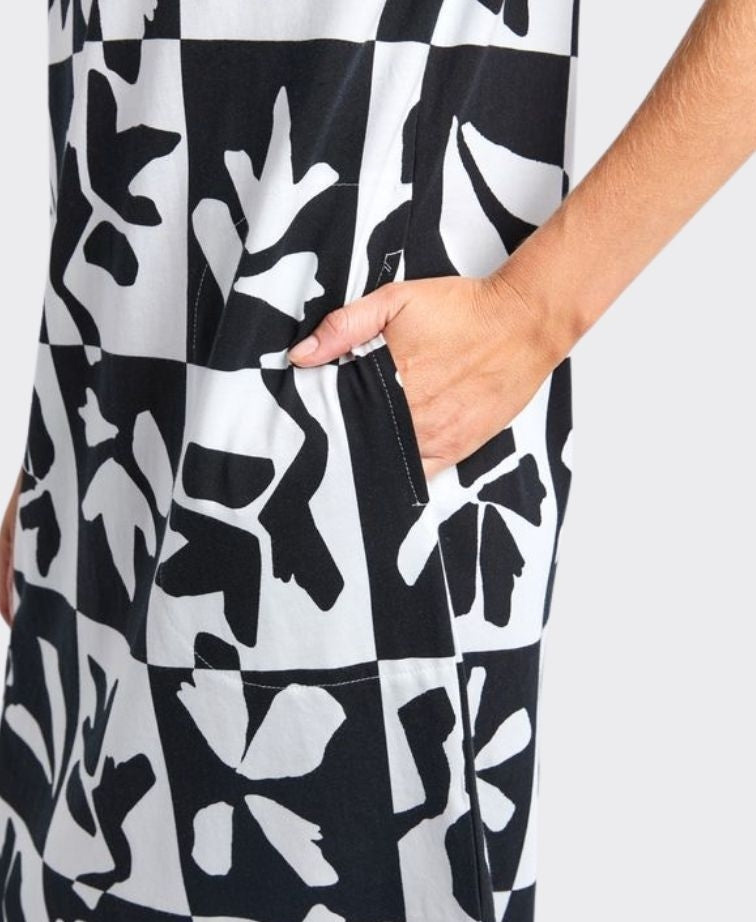 Elm Dress Splice - Black/White