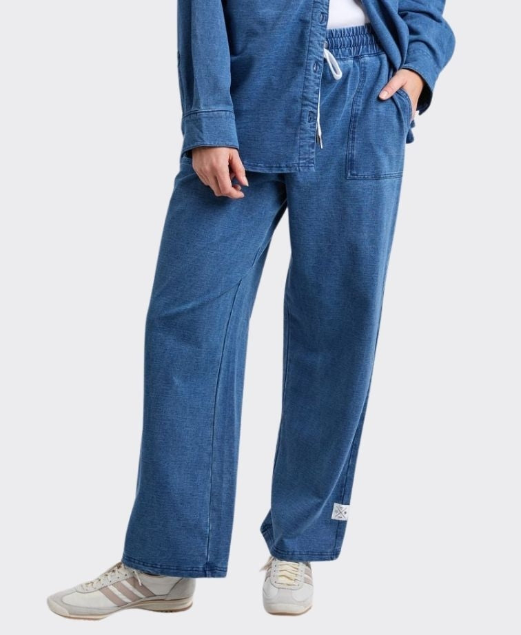 Elm Trackpant Valerie - Blue Denim Look