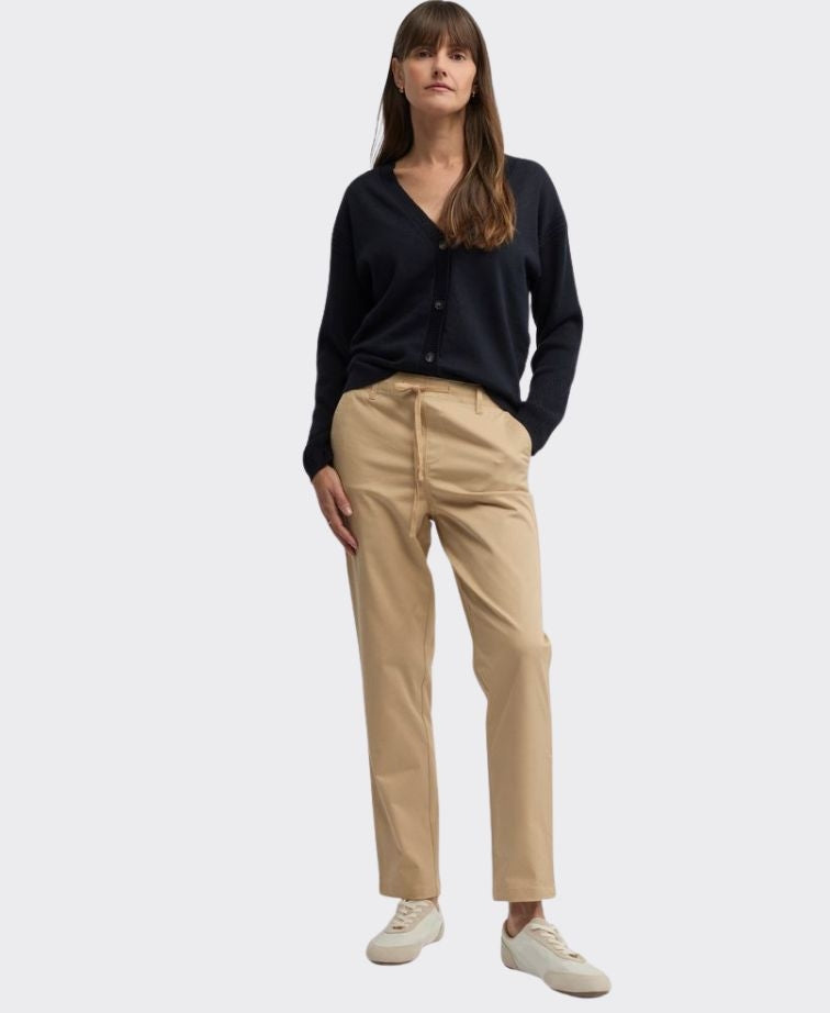Yarra Trail Knit Cardi Cafe V-Neck - Navy
