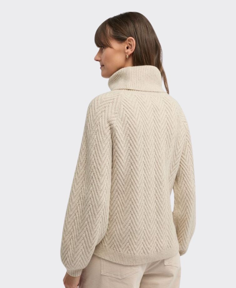 Yarra Trail Knit Hudson Raglan Zig Zag - Almond