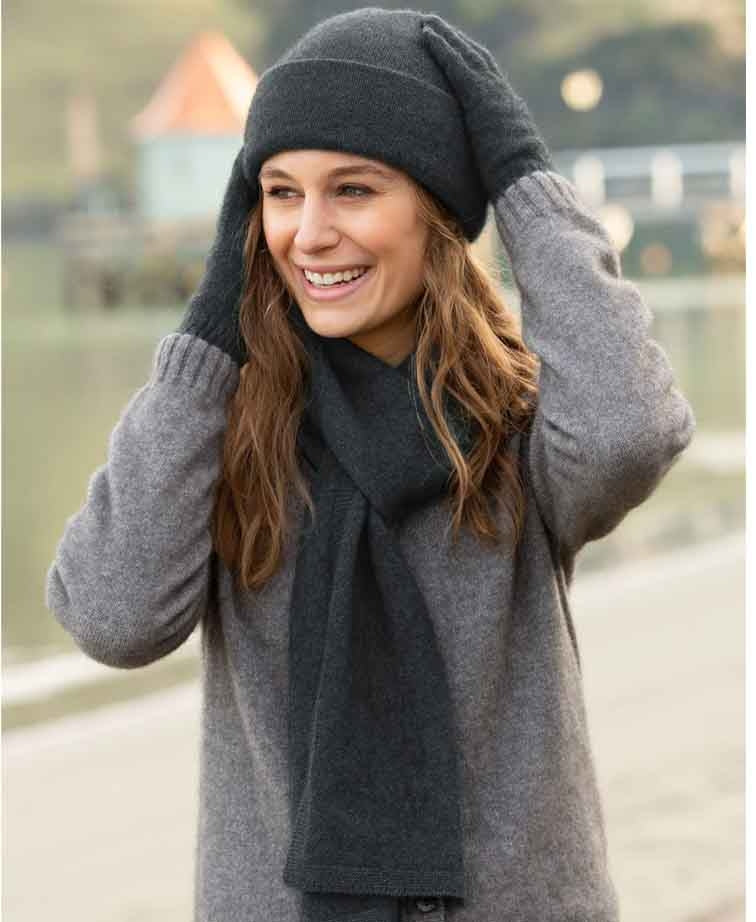 Noble Wilde Scarf - Charcoal