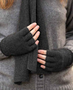 Noble Wilde Gloves Fingerless - Charcoal
