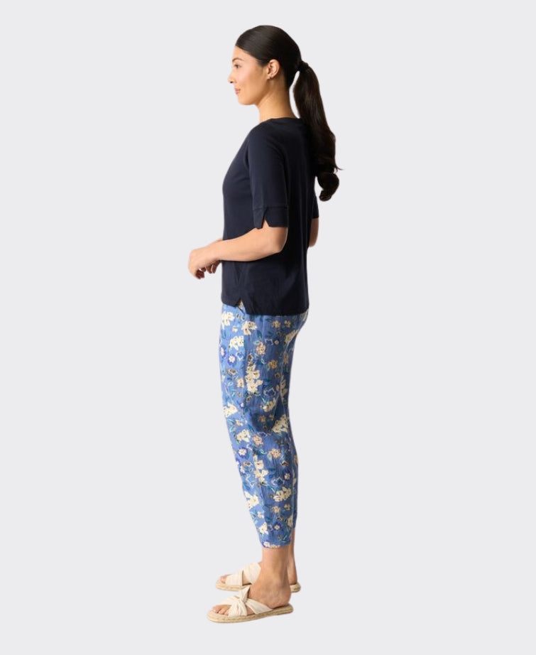 Esplanade Top Wide Neck Elbow Sleeve