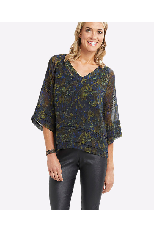 Memo Top V-Neck Pintuck