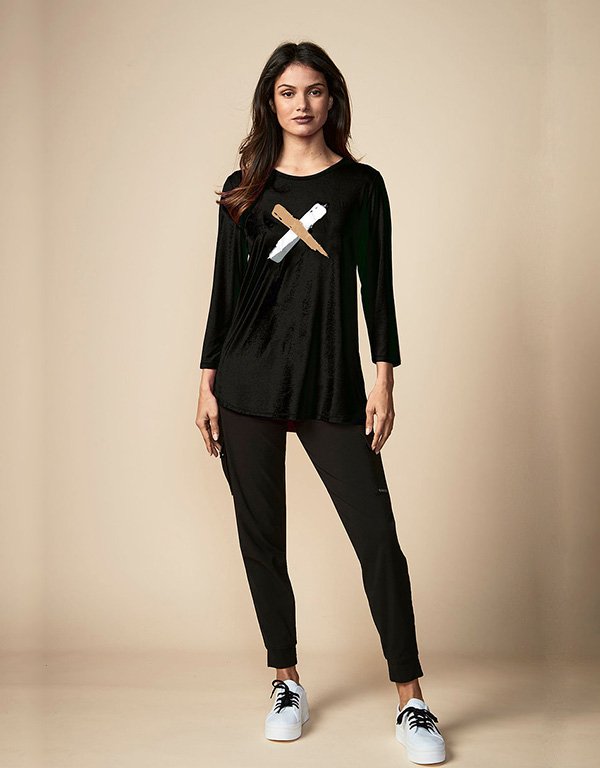 Newport Tee Foil X BrandsLadies Yarntons New Zealand’s Trusted Fashion Retailer Online