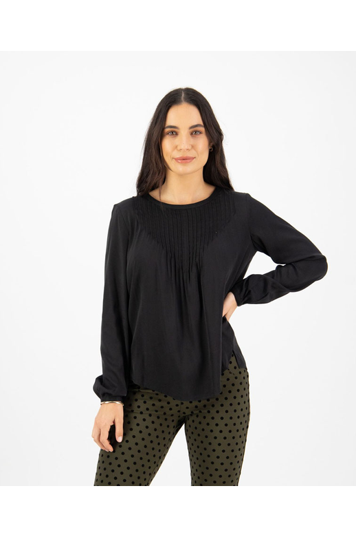 Vassalli Top Pleat Front Round Neck