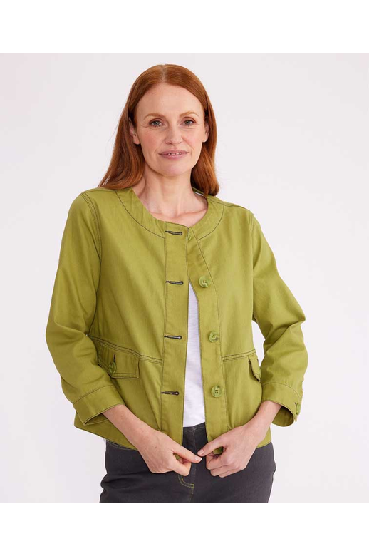 Yarra Trail Jacket Buttoned