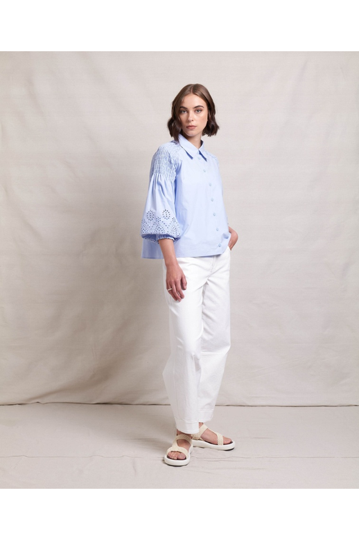 Neris Blouse Lace Work