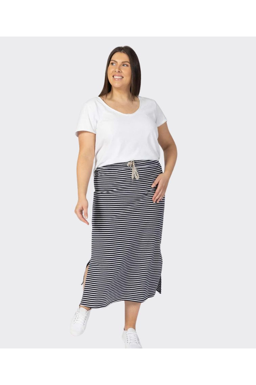 Elm Skirt Travel