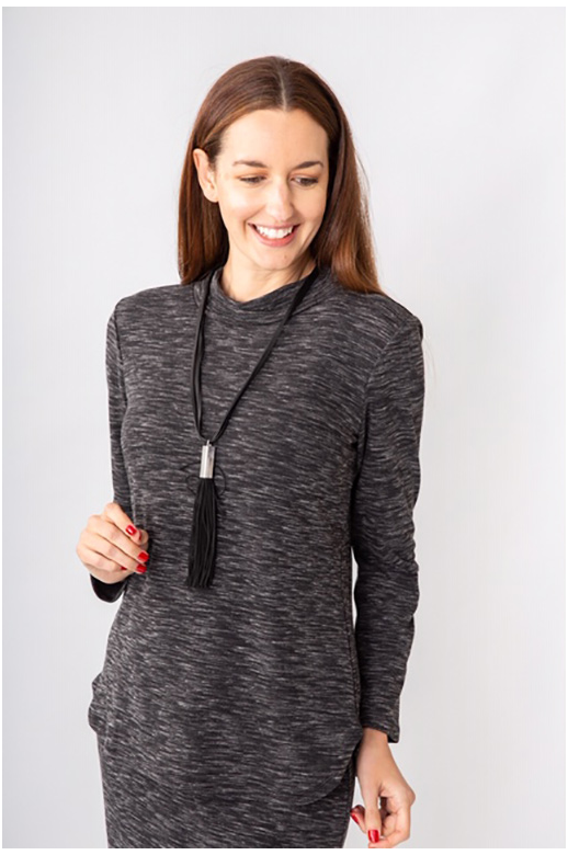 Cordelia St Top Fun Neck Shape Hem