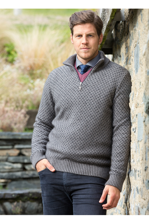 Noble Wilde Birds Eye Zip Neck